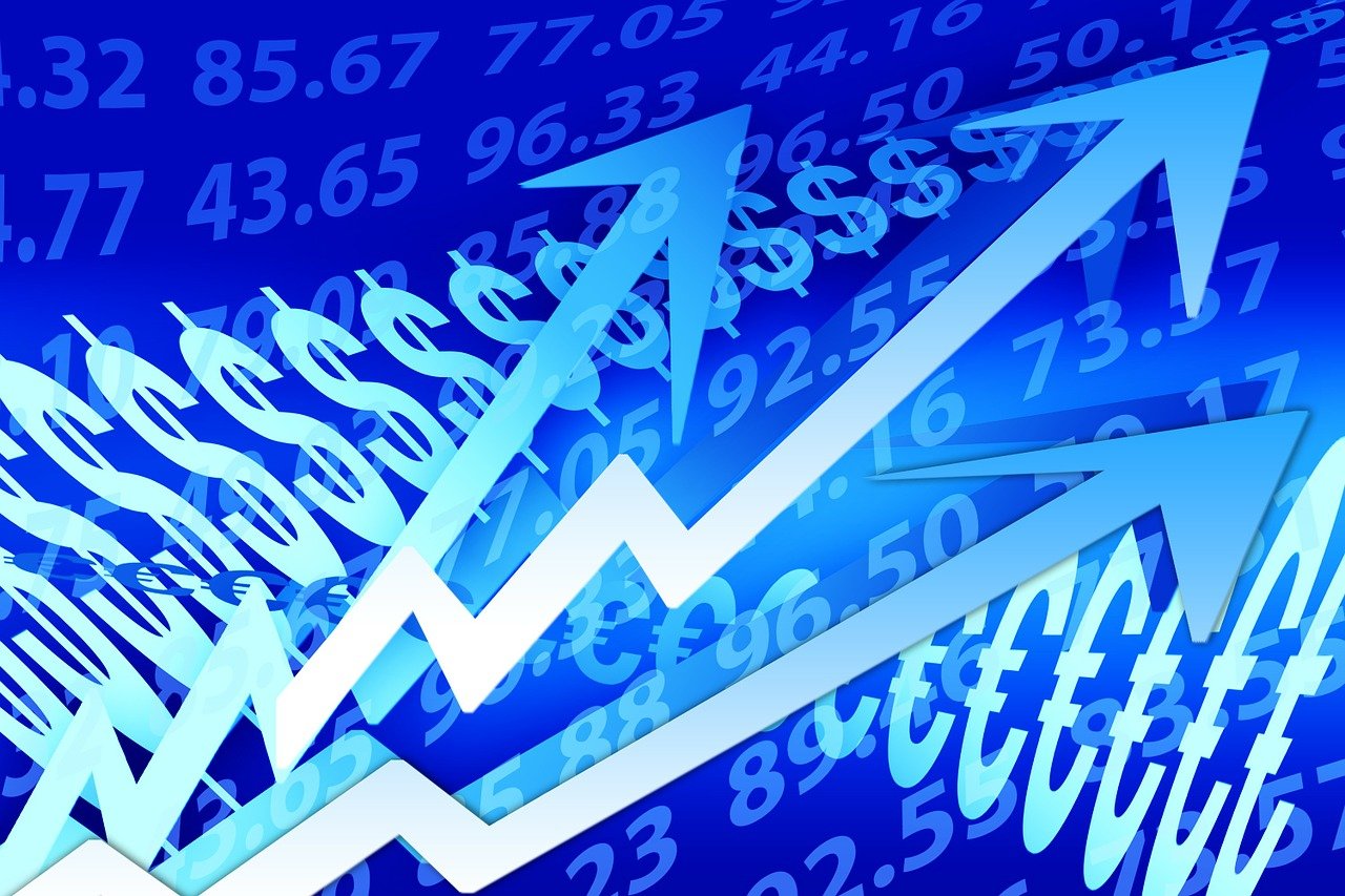 黄金价格走势分析，市场趋势与影响因素下的黄金价格下跌可能性探讨