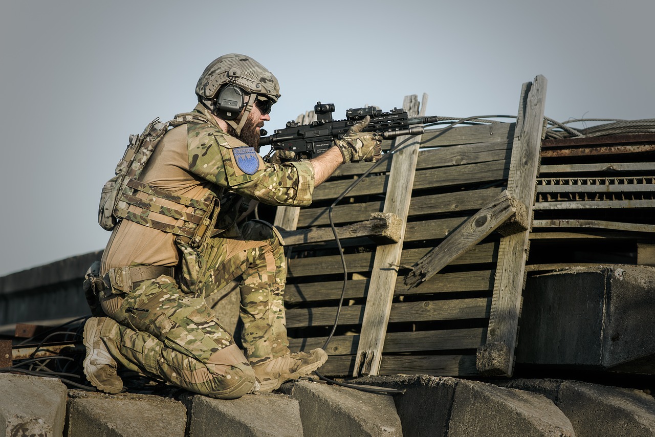 CF最新M4武器详解，性能、特点与使用技巧全攻略