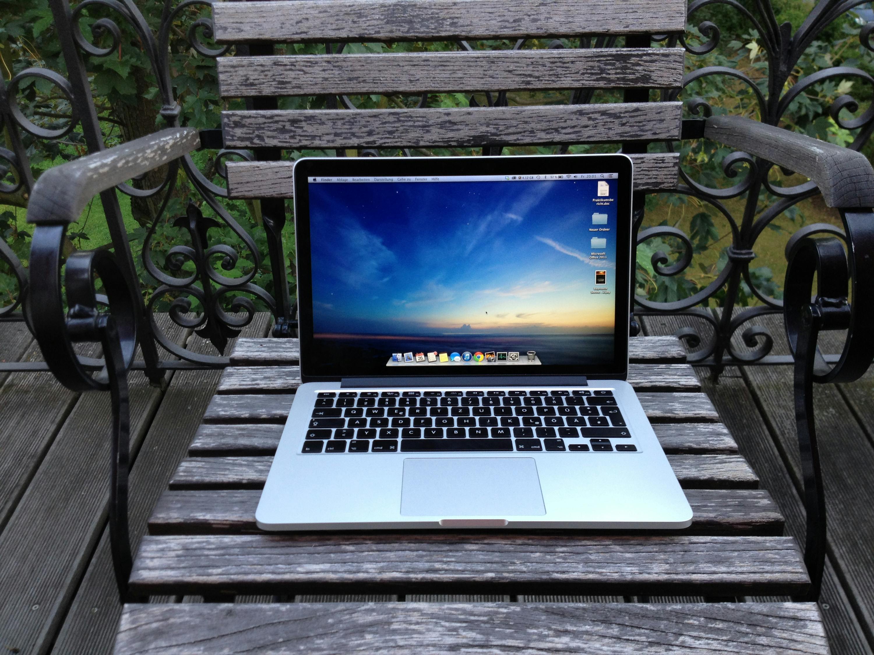 MacBook Pro全面解析，价格、市场定位、产品特点与购买建议